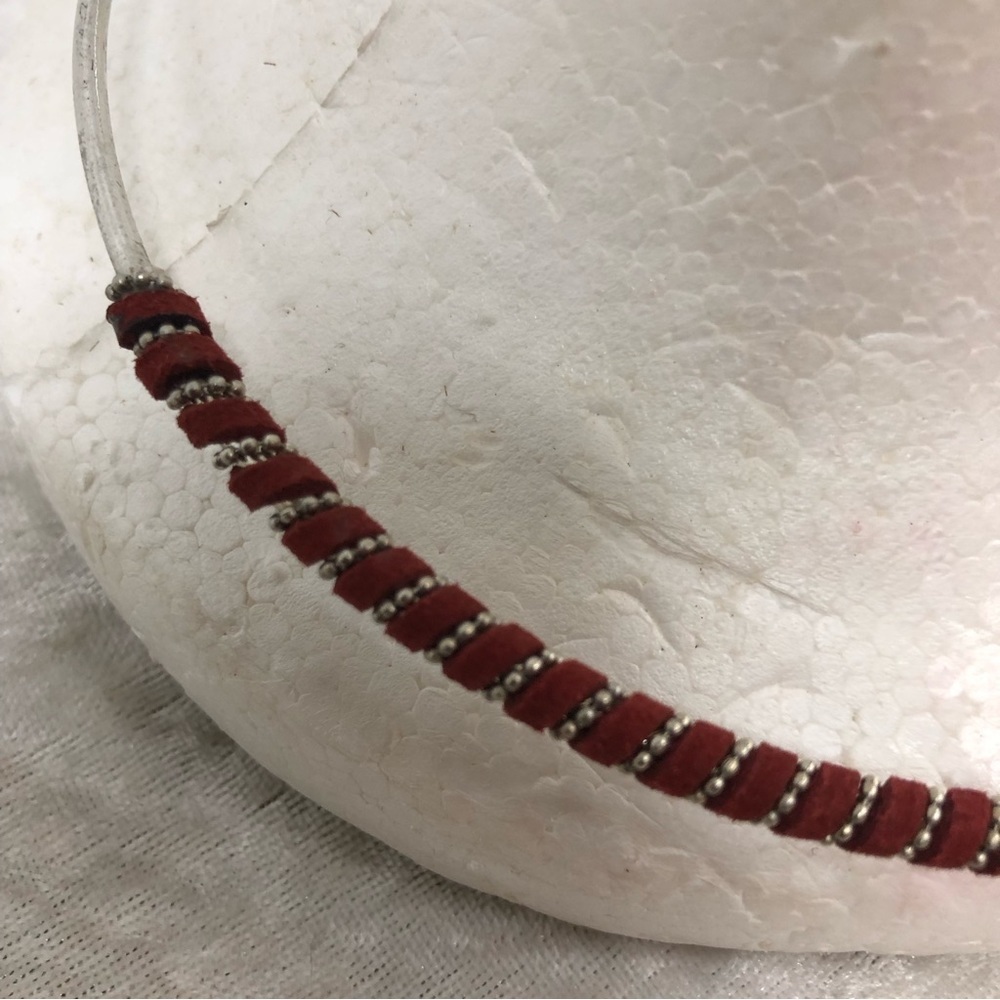 C1946 Silver Tone Red Statement Collar Vintage Ne… - image 8